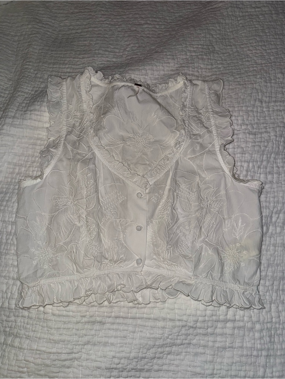 Free People White Floral Embroidered Ruffle Crop Camisole